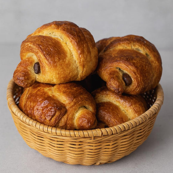 CROISSANT AU CHOCOLAT